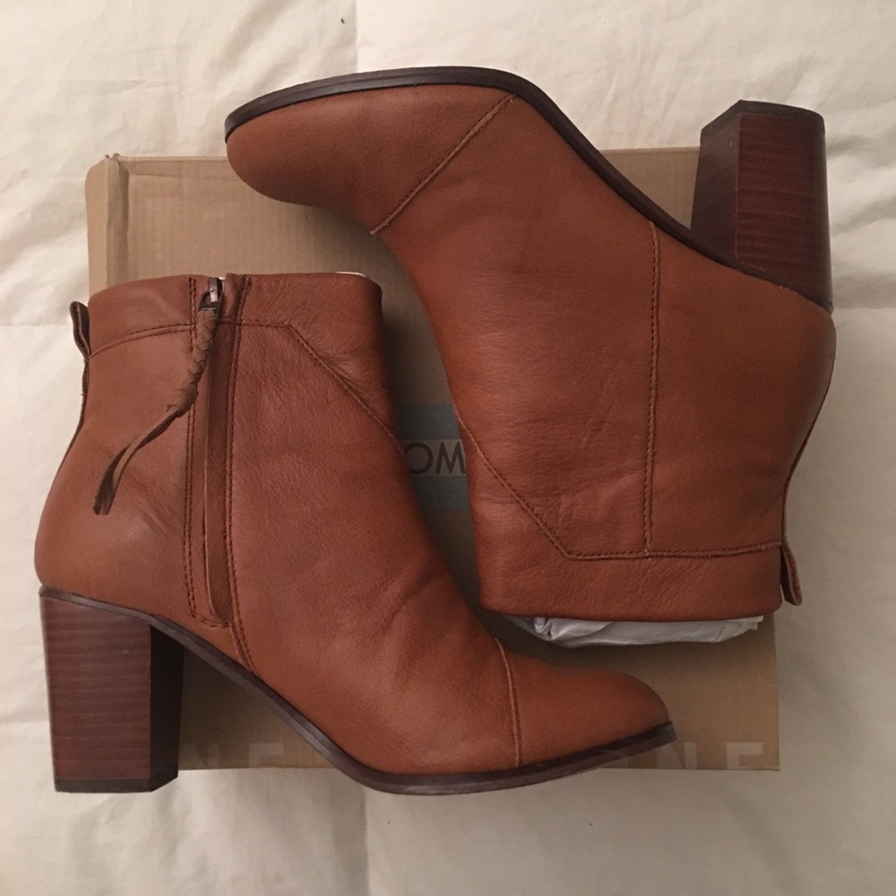 TOMS Booties